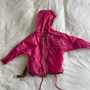 K-way cool pinkHooded Windbreaker Jacket folds in a pouch size 3y